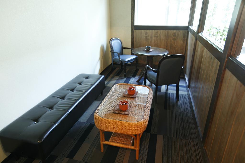 Mount View Hakone Hotel Bagian luar foto