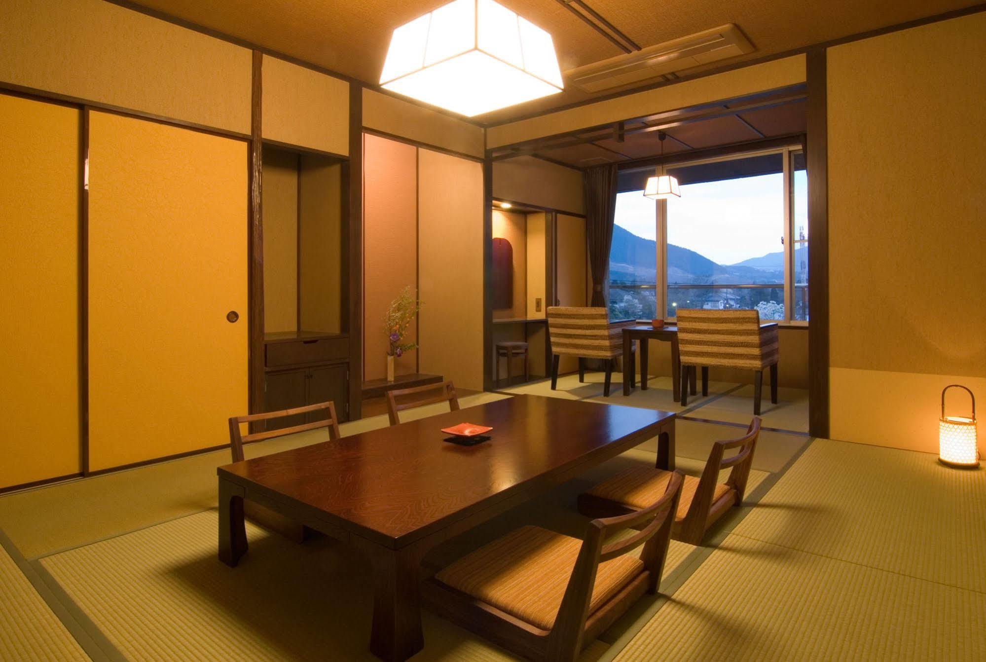 Mount View Hakone Hotel Bagian luar foto