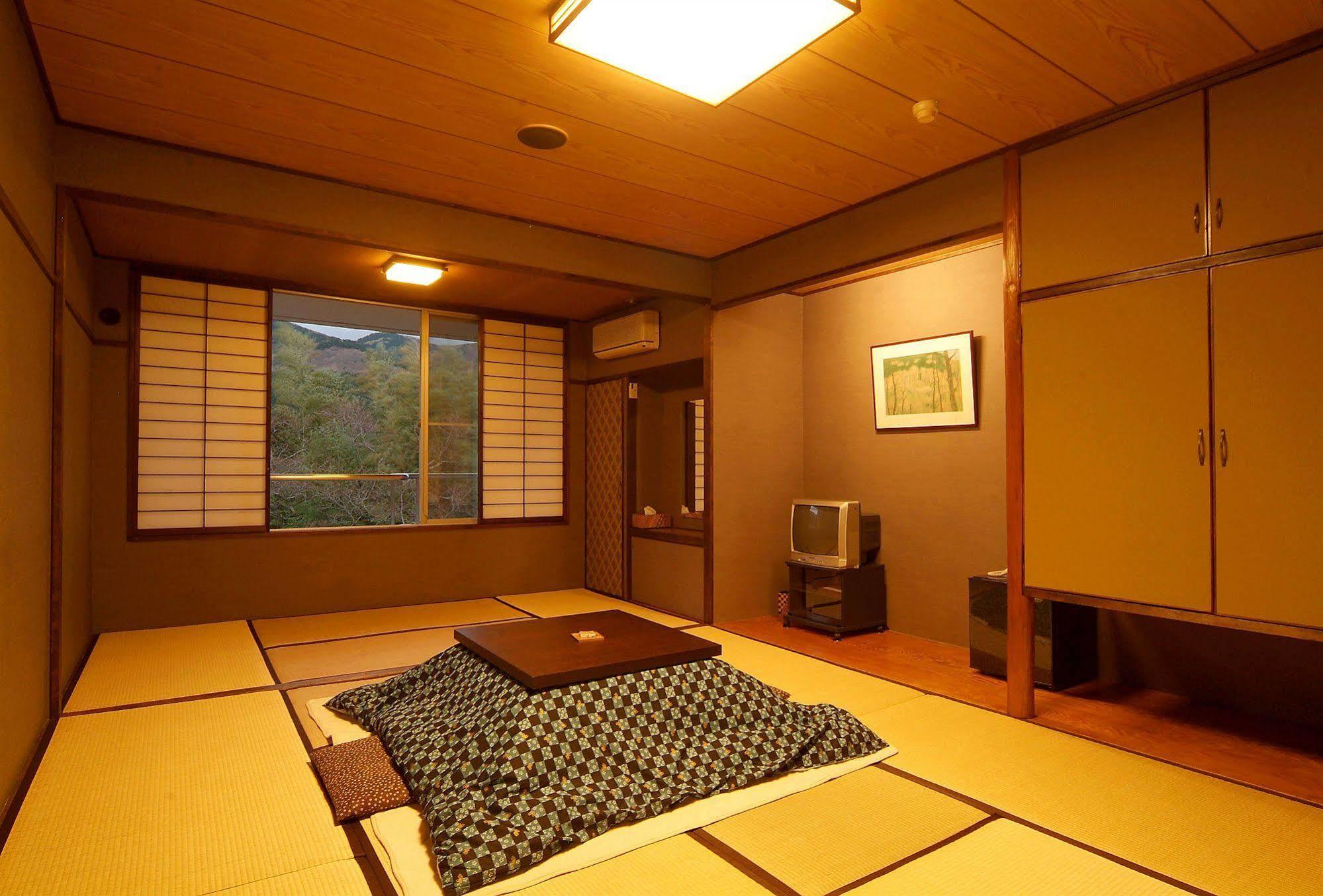 Mount View Hakone Hotel Bagian luar foto